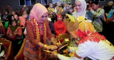 Ratusan Perempuan Lampung Tampil di Festival Bebay Butabuh 2025 sebagai Wujud Pelestarian Seni Tradisional