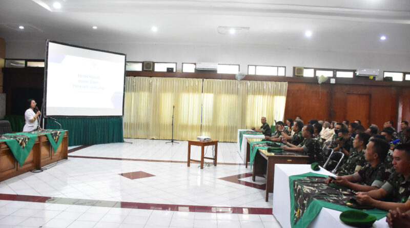 Prajurit dan PNS Korem 072/Pamungkas Ikuti Edukasi Deteksi Dini Penyakit Jantung