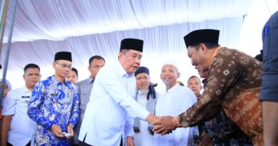 Cik Ujang Apresiasi Gotong Royong Warga Bangun Masjid Baitul Huda