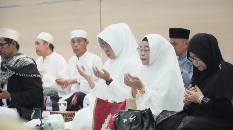 Melalui Istighotsah, Bupati Pandeglang Dorong Sinergi dan Keberkahan Pembangunan Daerah