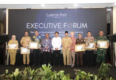 Wamendagri Akhmad Wiyagus Soroti Peran Strategis Lampung dalam Pembangunan Nasional Wamendagri Akhmad Wiyagus Soroti Peran Strategis Lampung dalam Pembangunan Nasional