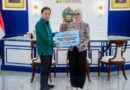 Disaksikan Bobby Nasution, Wagub Lampung Serahkan Bantuan Kemanusiaan ke Tapanuli Selatan