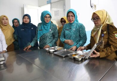TP PKK Banten Gelar Pelatihan Pempek dan Tekwan untuk Tingkatkan Ekonomi Keluarga TP PKK Banten Gelar Pelatihan Pempek dan Tekwan untuk Tingkatkan Ekonomi Keluarga