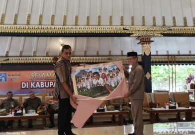 Harda Resmi Lepas Sekda Sleman Purnatugas dalam Suasana Penuh Haru