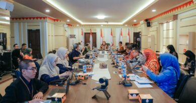 Wagub Jihan Nurlela Pimpin Rapat Optimalisasi Penyelenggaraan Program JKN, Perkuat Sinergi dengan BPJS Kesehatan dan Seluruh Pemangku Kepentingan untuk Tingkatkan Keaktifan Kepesertaan Program JKN