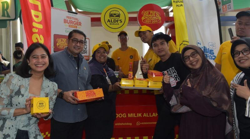 Menteri Ekraf Dorong Burger Lokal Naik Kelas, Festival Burger Dunia Bidik Pasar Global