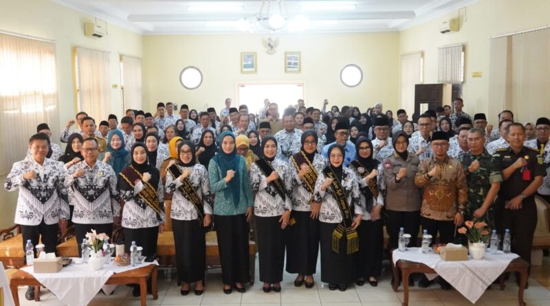 Lantik Lima Ibunda Guru Kabupaten, Purnama Wulan Sari Mirza Tegaskan Peran Strategis Pendamping Pendidikan
