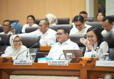 Menteri Ekraf Kenalkan Tiga Program Unggulan 2027 untuk Perkuat Ekonomi Kreatif Menteri Ekraf Kenalkan Tiga Program Unggulan 2027 untuk Perkuat Ekonomi Kreatif