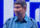 Kecongkakan Makan Siang, Pintu Kuliah Menggedor Meja Sang Utusan