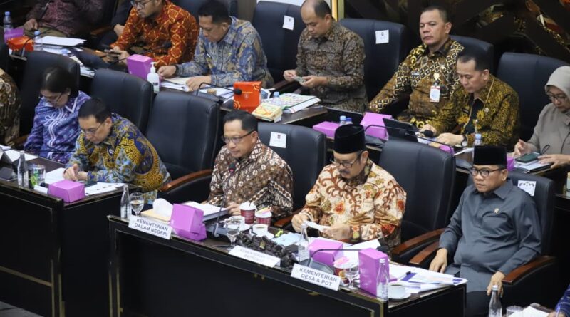 Mendagri Pastikan Sistem Data Kemendagri Terhubung dengan Satu Data Indonesia Mendagri Pastikan Sistem Data Kemendagri Terhubung dengan Satu Data Indonesia