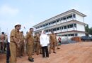 Andra Soni Tinjau Pembangunan Sarana Pendidikan di SMAN 30 Kabupaten Tangerang