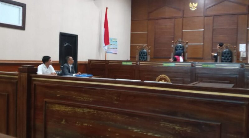Sidang Perdana Praperadilan Kasus Gas Portable di PN Jakarta Utara, LBH Peradi Profesional Soroti Dugaan Kriminalisasi Sidang Perdana Praperadilan Kasus Gas Portable di PN Jakarta Utara, LBH Peradi Profesional Soroti Dugaan Kriminalisasi