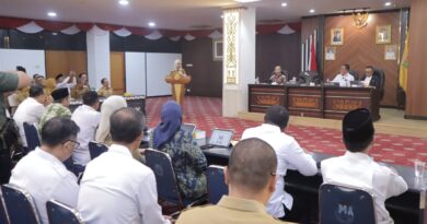 Dorong Pertumbuhan Inklusif, Lampung Jadikan Ekonomi Syariah Prioritas Strategis 2027 Dorong Pertumbuhan Inklusif, Lampung Jadikan Ekonomi Syariah Prioritas Strategis 2027