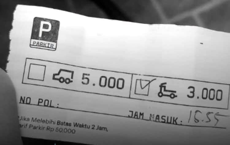 Karcis Parkir Prawirotaman Cantumkan Tarif Rp50 Ribu, Warganet Pertanyakan Aturannya Karcis Parkir Prawirotaman Cantumkan Tarif Rp50 Ribu, Warganet Pertanyakan Aturannya