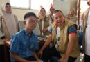 Bakti Sosial Mata di SMPN 54 Bekasi, 300 Siswa Terima Kacamata Gratis