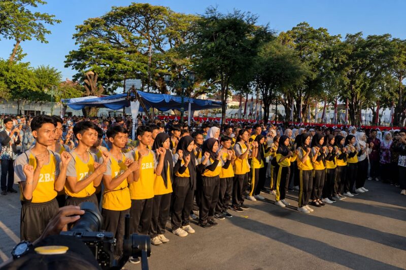 Semarak HUT RI, Seribu Penyandang Disabilitas Ukir Rekor MURI di Yogyakarta Semarak HUT RI, Seribu Penyandang Disabilitas Ukir Rekor MURI di Yogyakarta