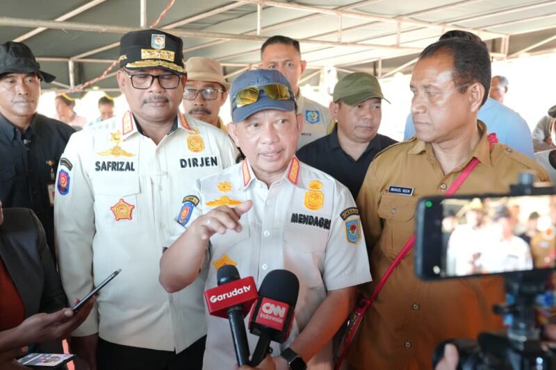 Mendagri Gratiskan Cetak Ulang Dokumen Penting bagi Korban Gempa NTT