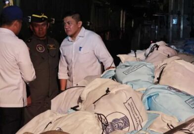 Letkol Teddy Indra Wijaya Dukung Respons Cepat Pemerintah dalam Penyaluran Bantuan Bencana NTT Letkol Teddy Indra Wijaya Dukung Respons Cepat Pemerintah dalam Penyaluran Bantuan Bencana NTT
