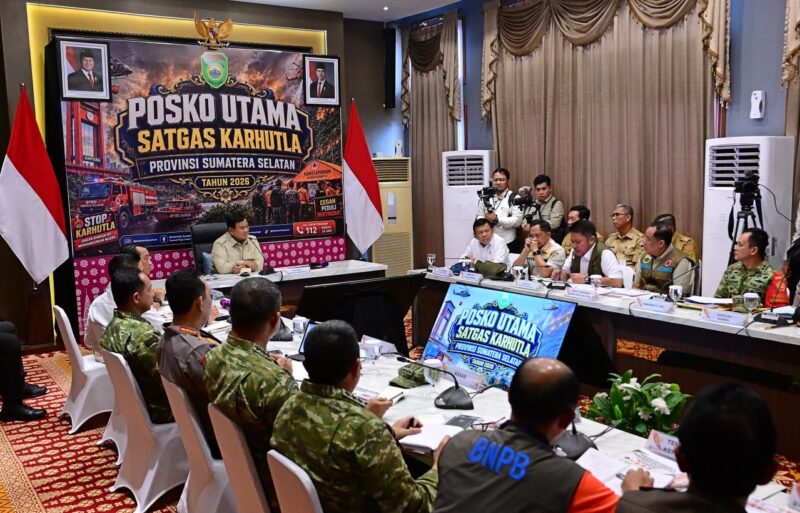 Cegah Karhutla, Mendagri Tito Minta Pemda dan Pemerintah Desa Bergerak Bersama