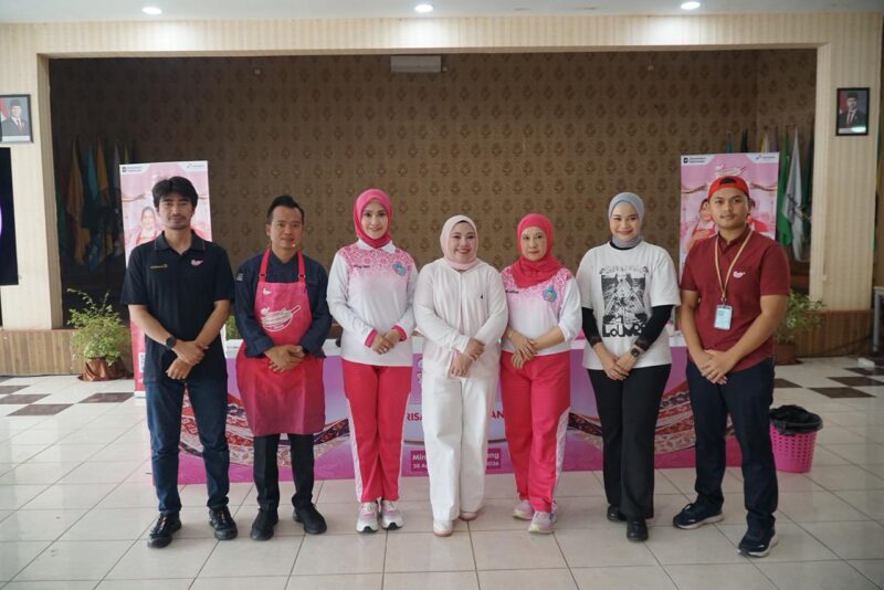 Beri Semangat Peserta Lomba Masak, Lidyawati Cik Ujang Tekankan Makna Cinta Keluarga