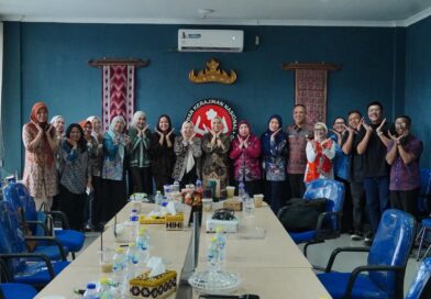 Dekranasda Lampung Dorong Kriya Lokal Naik Kelas, Tapis hingga Sulam Usus Siap Go Nasional
