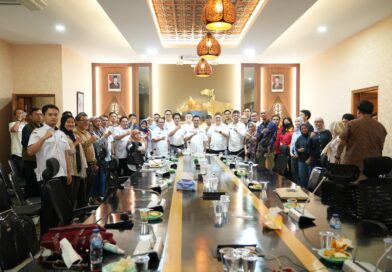 KDS Tegaskan Perizinan Bukan Hanya Tanggung Jawab Pemda KDS Tegaskan Perizinan Bukan Hanya Tanggung Jawab Pemda