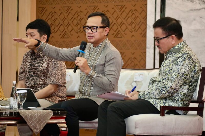 Wamendagri Bima Arya Tekankan Pertumbuhan Ekonomi Daerah Tak Hanya Bertumpu pada Belanja Pemerintah