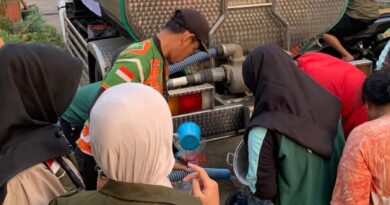 Kekeringan Melanda, NU Care-LAZISNU Kudus Salurkan Air Bersih dan Dorong Penghijauan