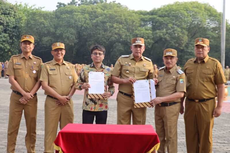 Wali Kota Apresiasi Siswa Peraih Penghargaan, Dua MoU Kerja Sama Turut Diteken Wali Kota Apresiasi Siswa Peraih Penghargaan, Dua MoU Kerja Sama Turut Diteken