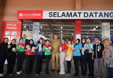 Dorong Pemenuhan Gizi, Wali Kota Bekasi Perkuat Kreasi Menu Berbasis Pangan Lokal Dorong Pemenuhan Gizi, Wali Kota Bekasi Perkuat Kreasi Menu Berbasis Pangan Lokal