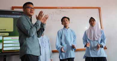 KDS Tekankan Pentingnya Revitalisasi Sekolah dan Digitalisasi Pembelajaran KDS Tekankan Pentingnya Revitalisasi Sekolah dan Digitalisasi Pembelajaran