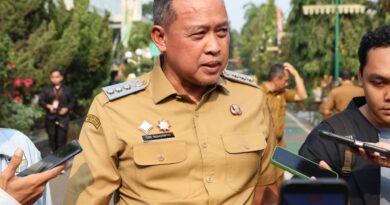 Optimalkan Lahan Parkir, Pemkot Bekasi Alihkan Kendaraan Pegawai ke Stadion Patriot Optimalkan Lahan Parkir, Pemkot Bekasi Alihkan Kendaraan Pegawai ke Stadion Patriot